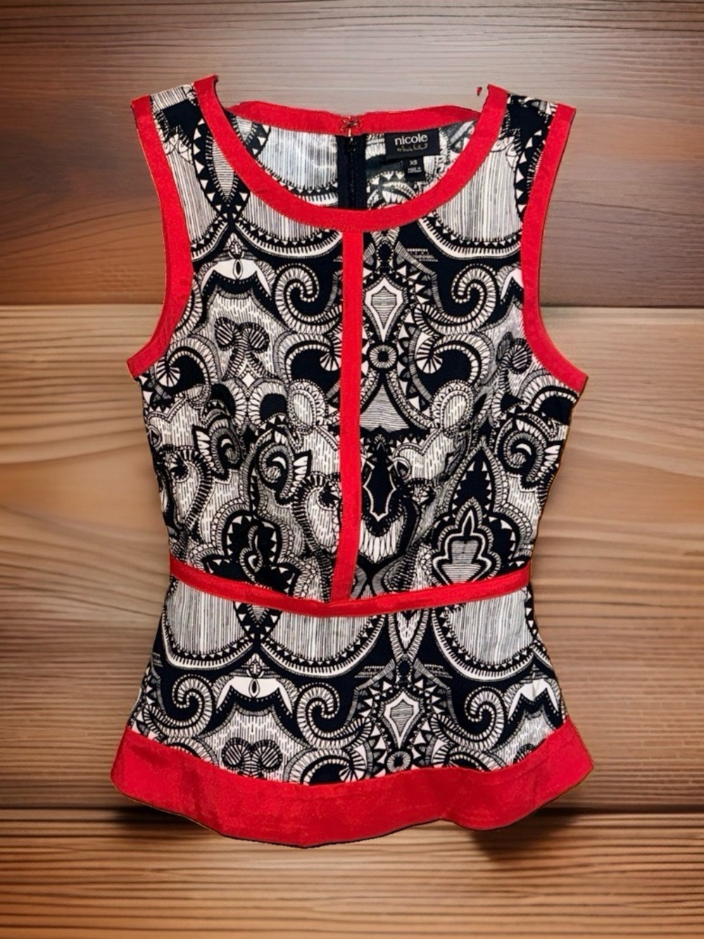 Nicole by N. M. Black & White Patterned Sleeveless Top w/Red Trim-XS-EC